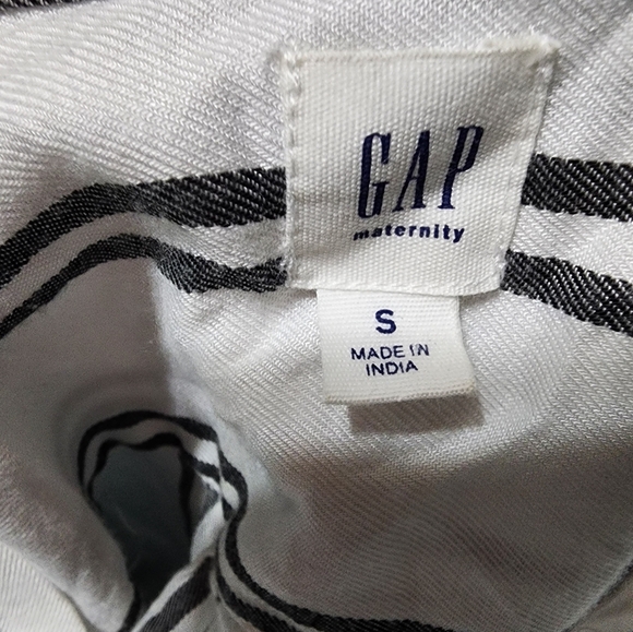 Maternity blouse - Picture 2 of 3